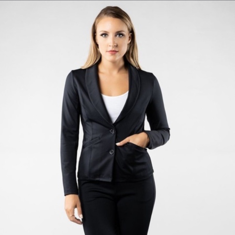 Buffbunny Boss Blazer